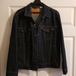 Levi dark blue denim trucker jacket